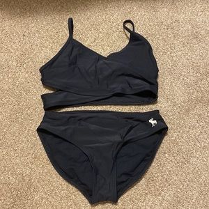 Abercrombie kids swim suit size 9/10 barely worn